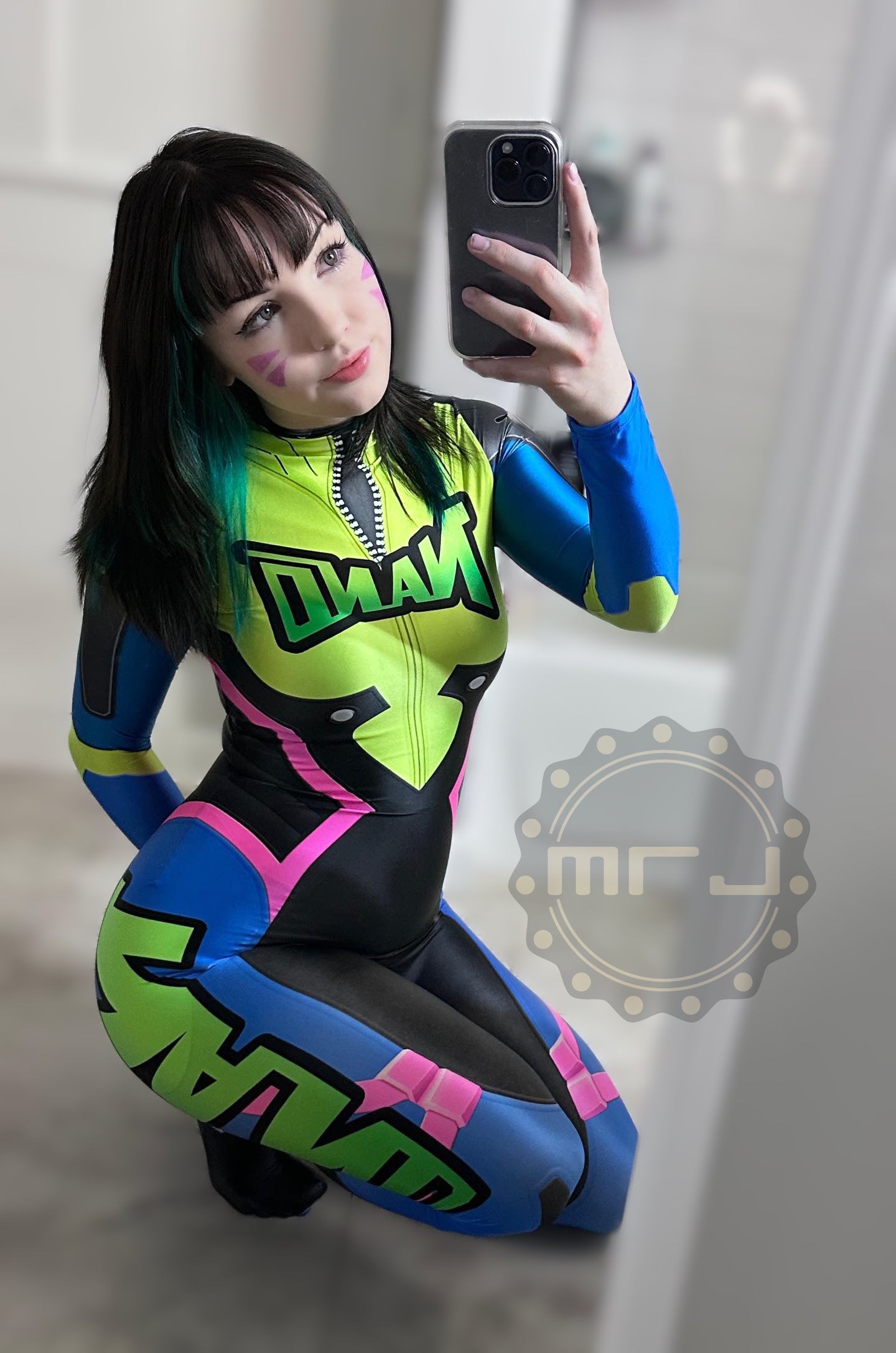 Overwatch D.VA Spandex Cosplay Full BodySuit Halloween Costume