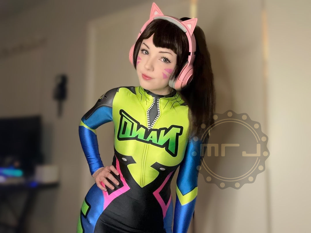Overwatch D.VA Spandex Cosplay Full BodySuit Halloween Costume