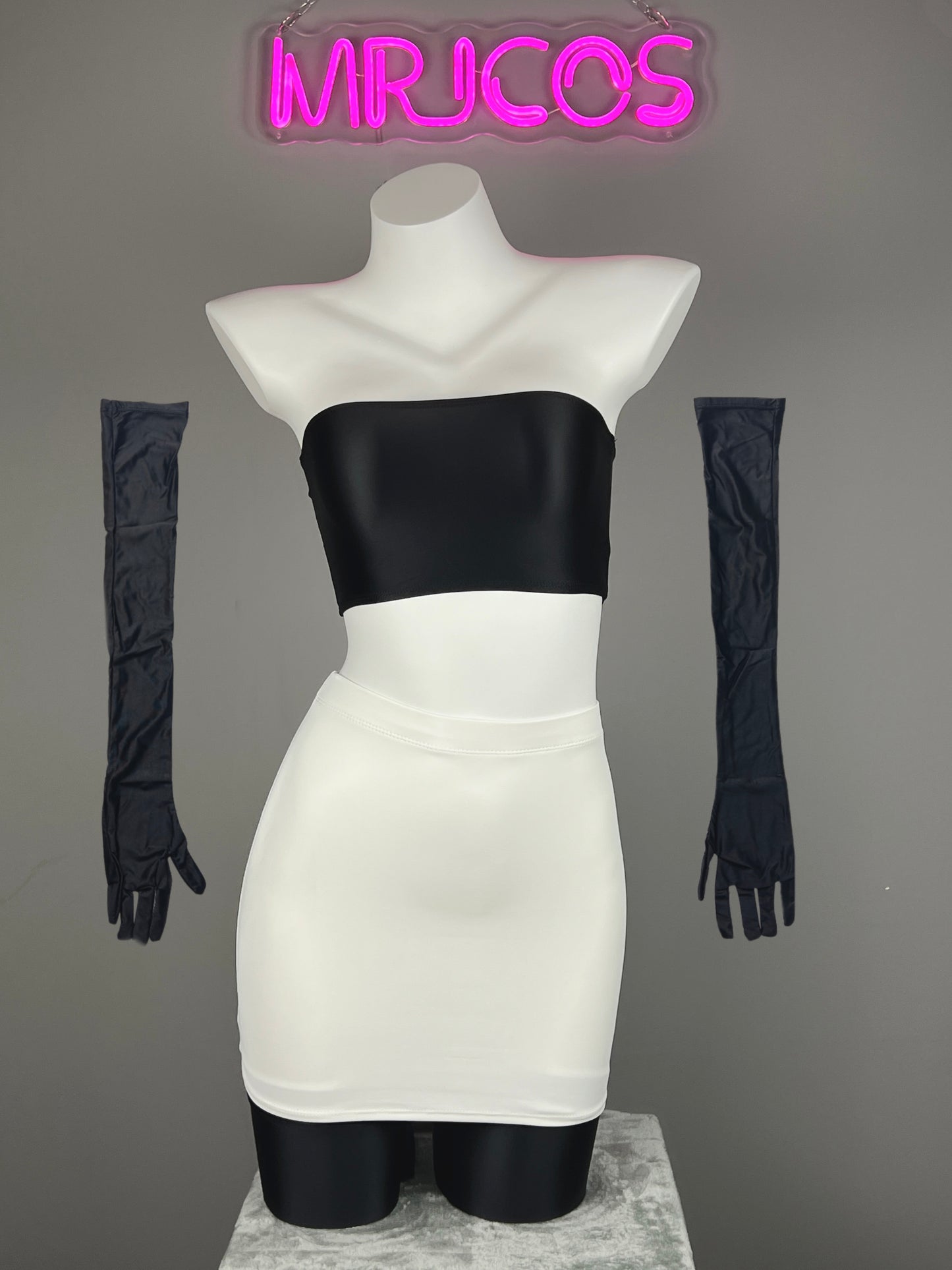 Anime Team Rocket Spandex Leather Cosplay Costume Set with Gloves and Skirt