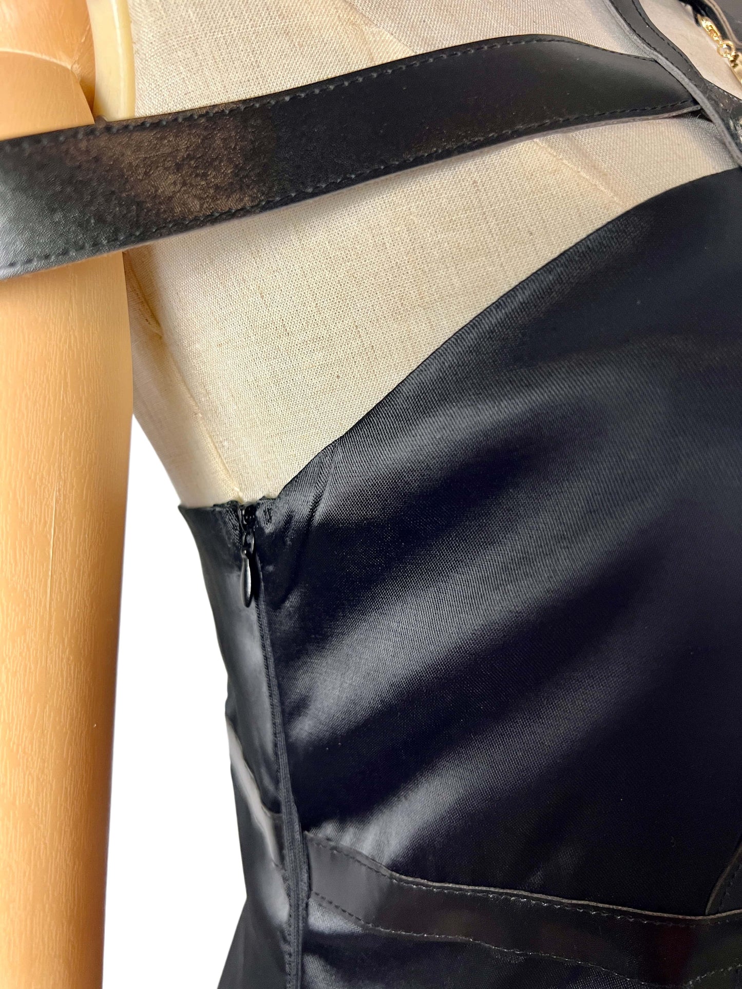 Thorn Princess Assassin Cosplay Costume - Dress Set with Wig & Accessories