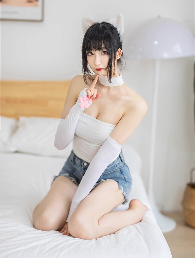 Cat Paw Sleeves with 3D Cat Paw Paddings Anime Style Velvet Cosplay Sleeves