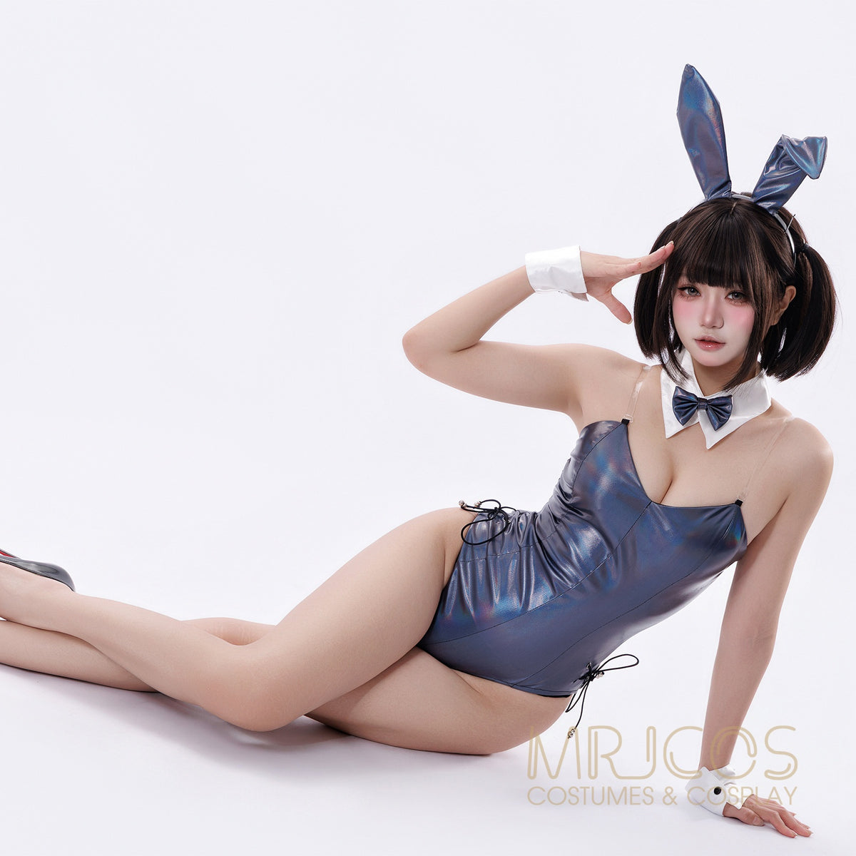 Iridescent Metallic Bunny Girl Cosplay Bodysuit Set – Holographic PU Leather Open Crotch Lingerie